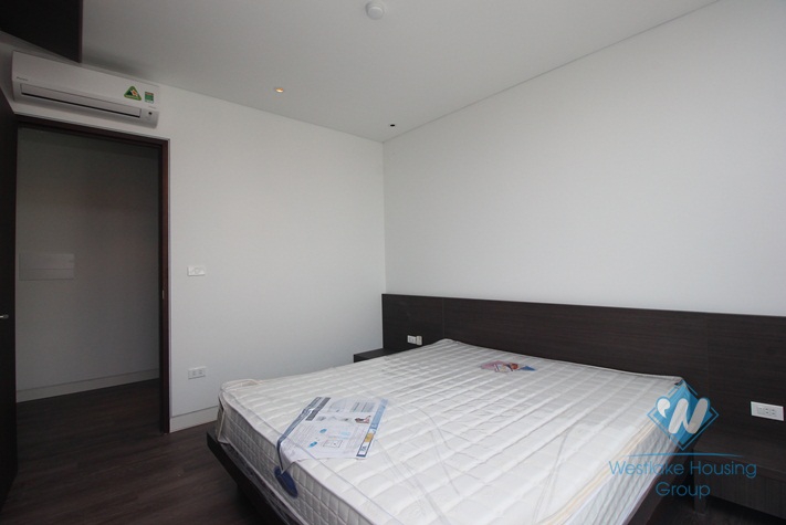 Glass wall 2 bedrooms apartment for rent in Tay Ho.